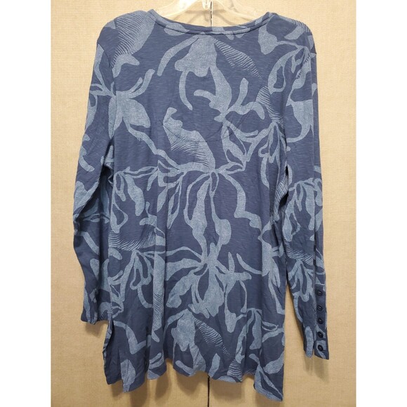 Chico's Cotton Blend Blue Abstract Print Button-Detail V-Neck Tunic Size 3 (XL) - Picture 6 of 7